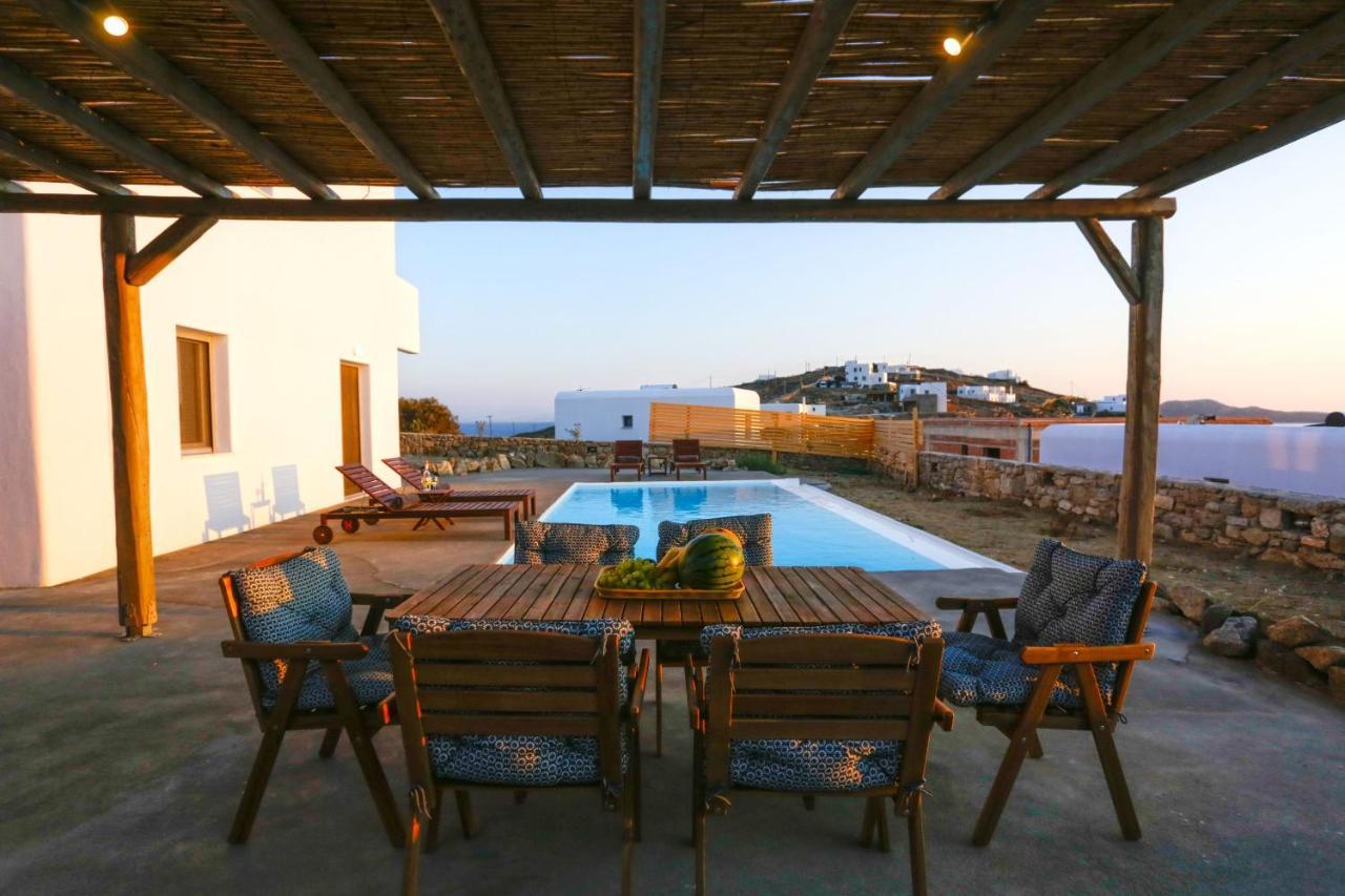 Nikoi Villas Mykonos Town Exterior foto